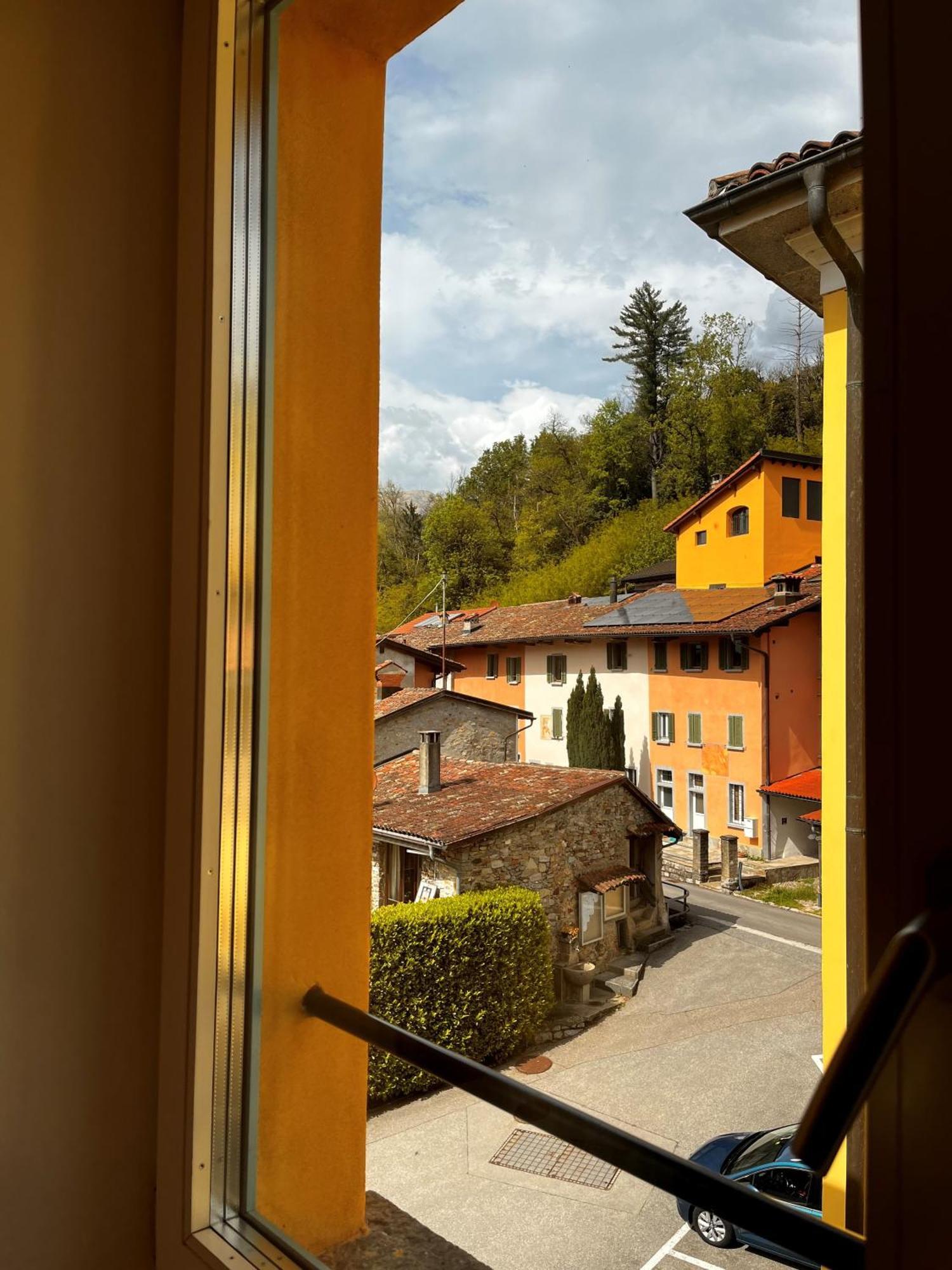 Romantico Palazzo Dei Ulivi Purasca Екстер'єр фото